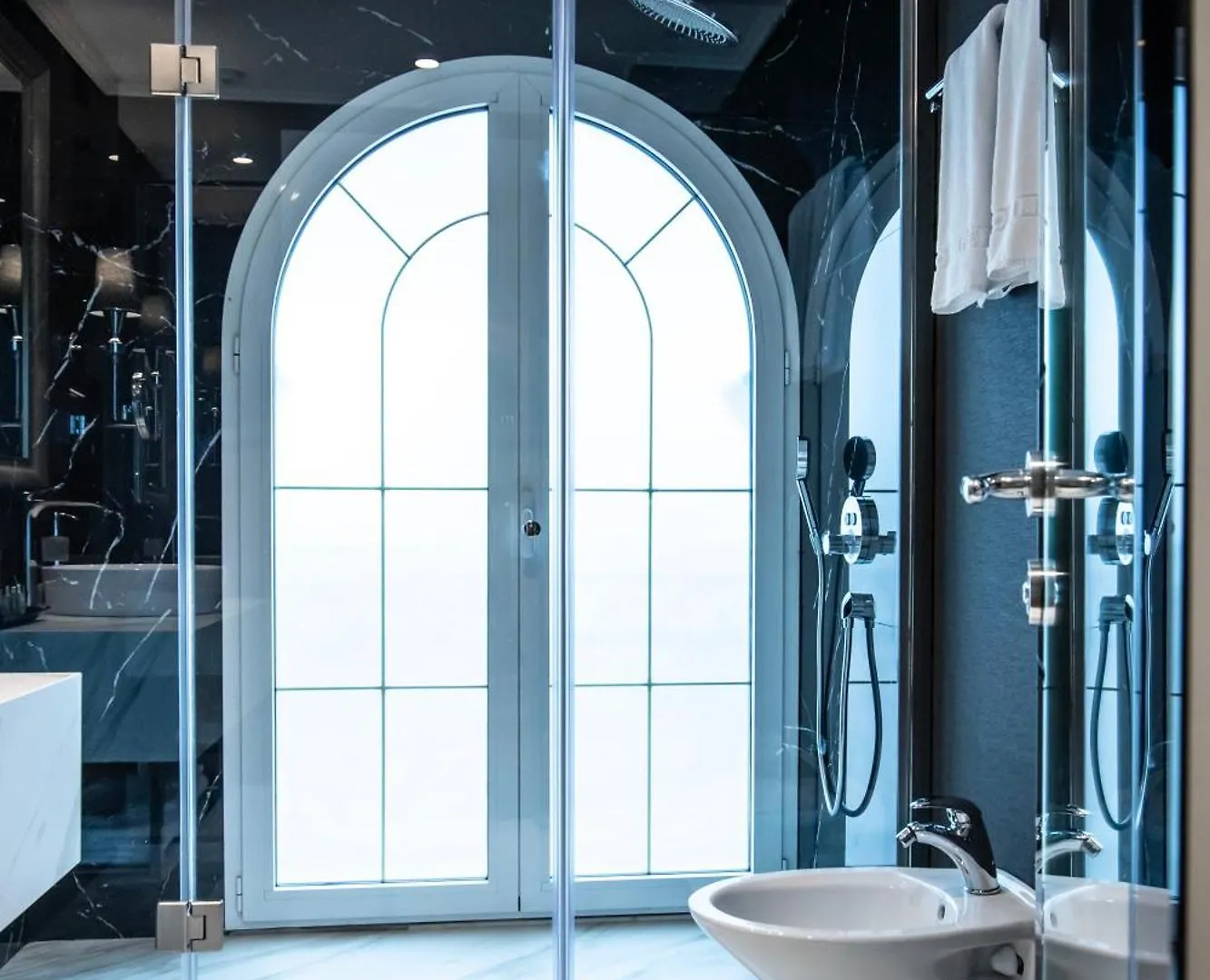 Xheko Imperial Luxury Hotel & Spa Tirana Albanien